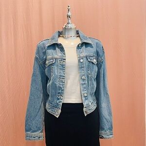 Universal Thread Light Blue Cropped Denim Jacket